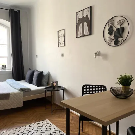 Fryderyk Warsaw