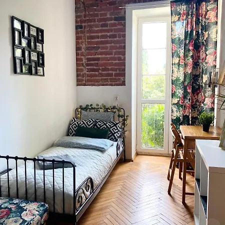 Hostel Fryderyk *